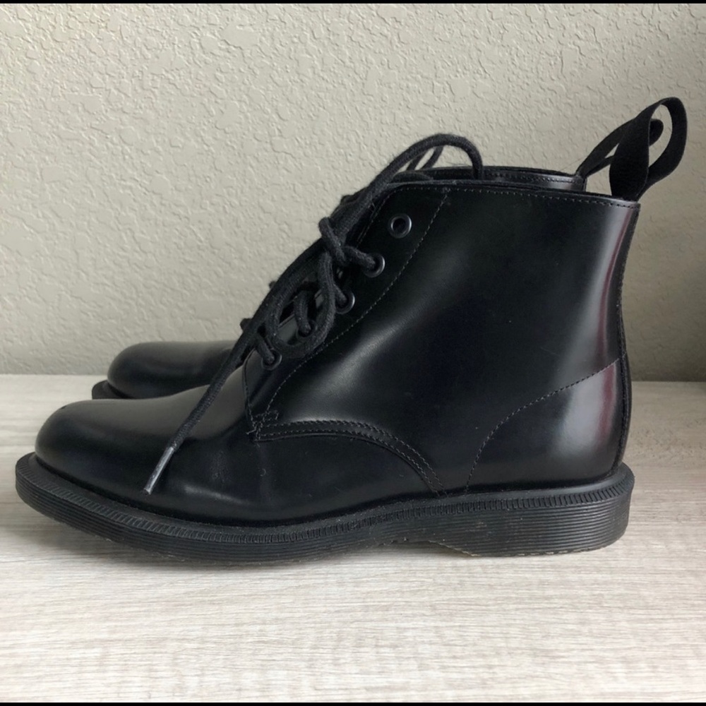 Dr. Martens - Emmaline Boots